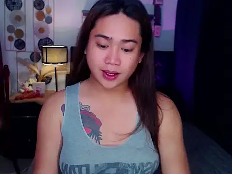 Snapshot of alexahernandezxx chatting on 02/12/26, 04:35 alexahernandezxx online show from 02/12/26, 04:35