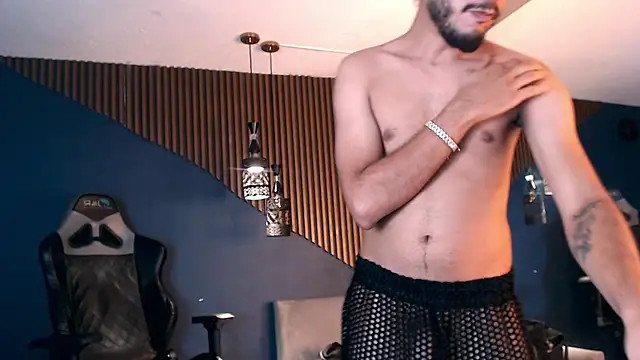 Boss Domiinator online show from 09/19/25, 03:13