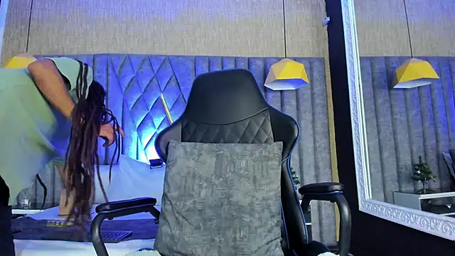 Boss Domiinator online show from 12/14/25, 03:56