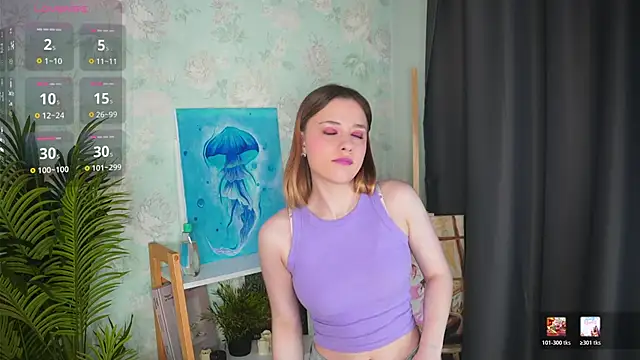 HollieCollelo online show from 04/12/26, 03:11