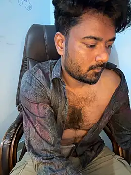 MeekBatgirl online show from 10/28/25, 05:33