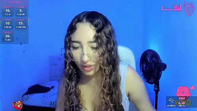 Snapshot of sasha_17_ chatting on 10/01/25, 02:56 sasha 17 online show from 10/01/25, 02:56