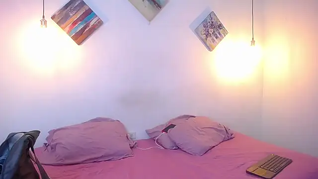 escar let online show from 11/14/25, 03:27