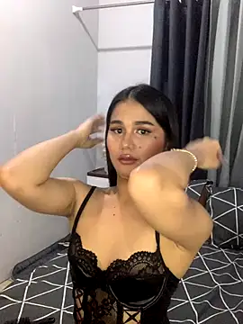 Snapshot of AngelHille chatting on 10/05/25, 03:54 AngelHille online show from 10/05/25, 03:54