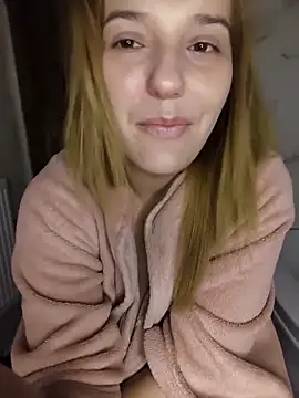 Sakura 2000 online show from 02/06/26, 01:10