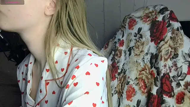 BabbbyFoxxx online show from 04/09/26, 05:07