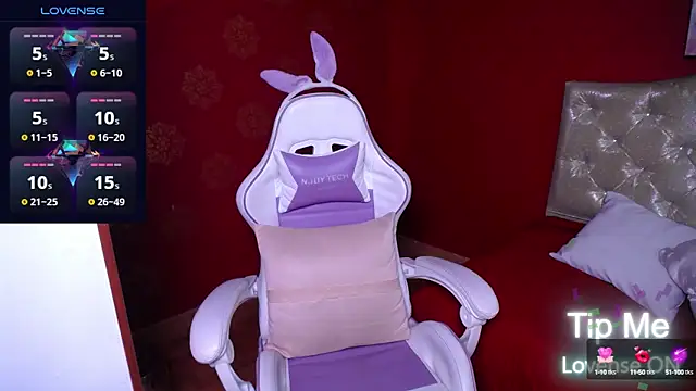 Violet-Flow online show from 10/11/25, 02:26