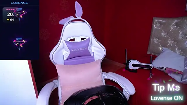 Violet-Flow online show from 10/14/25, 01:12