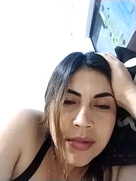 Camila latina 0 online show from 09/17/25, 06:59