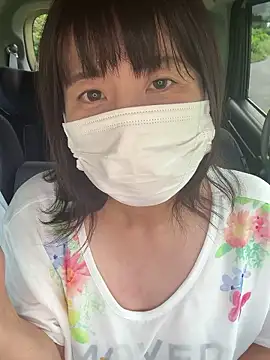 Snapshot of hanachan_001 chatting on 09/22/25, 05:53 hanachan 001 online show from 09/22/25, 05:53