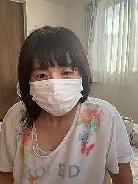 Snapshot of hanachan_001 chatting on 10/09/25, 12:41 hanachan 001 online show from 10/09/25, 12:41