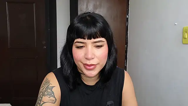 Snapshot of dahiana_marin chatting on 06/23/26, 05:22 dahiana marin online show from 06/23/26, 05:22