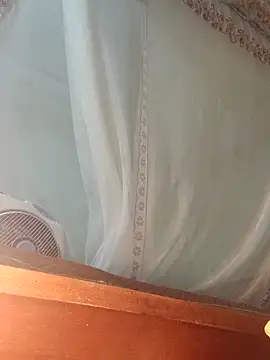 Ella3838 online show from 04/08/26, 07:52