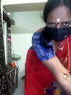 Snapshot of Mee_harini-telugupilla chatting on 10/28/25, 05:44 Mee harini-telugupilla online show from 10/28/25, 05:44