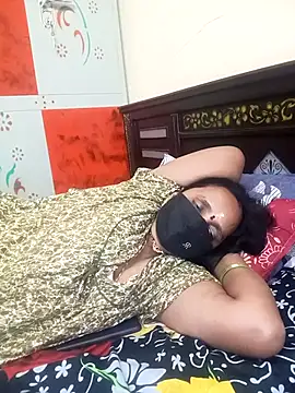 Snapshot of Mee_harini-telugupilla chatting on 10/28/25, 06:10 Mee harini-telugupilla online show from 10/28/25, 06:10