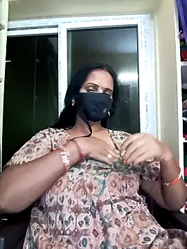 Snapshot of Mee_harini-telugupilla chatting on 11/06/25, 03:57 Mee harini-telugupilla online show from 11/06/25, 03:57