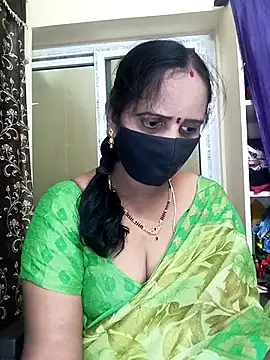 Snapshot of Mee_harini-telugupilla chatting on 11/26/25, 03:29 Mee harini-telugupilla online show from 11/26/25, 03:29
