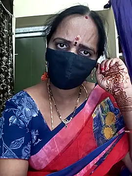 Snapshot of Mee_harini-telugupilla chatting on 11/30/25, 07:23 Mee harini-telugupilla online show from 11/30/25, 07:23