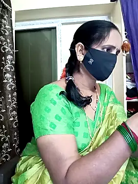 Snapshot of Mee_harini-telugupilla chatting on 12/16/25, 05:01 Mee harini-telugupilla online show from 12/16/25, 05:01