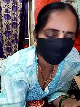 Snapshot of Mee_harini-telugupilla chatting on 12/16/25, 05:07 Mee harini-telugupilla online show from 12/16/25, 05:07