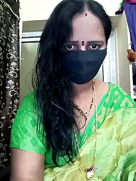 Snapshot of Mee_harini-telugupilla chatting on 12/19/25, 04:41 Mee harini-telugupilla online show from 12/19/25, 04:41