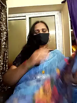 Snapshot of Mee_harini-telugupilla chatting on 01/06/26, 04:05 Mee harini-telugupilla online show from 01/06/26, 04:05