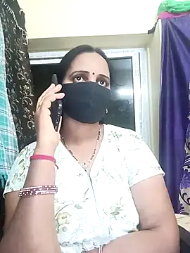 Snapshot of Mee_harini-telugupilla chatting on 02/16/26, 04:58 Mee harini-telugupilla online show from 02/16/26, 04:58