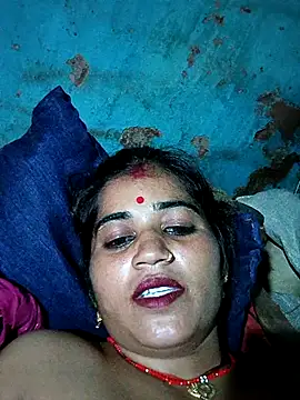 Snapshot of Mis_sonam chatting on 09/17/25, 05:03 Mis sonam online show from 09/17/25, 05:03