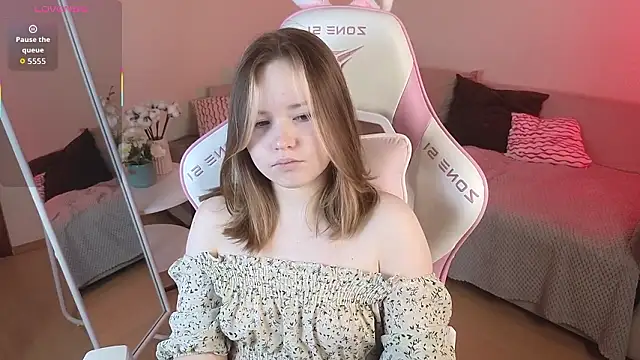 Sweetie Hope online show from 02/11/26, 04:23