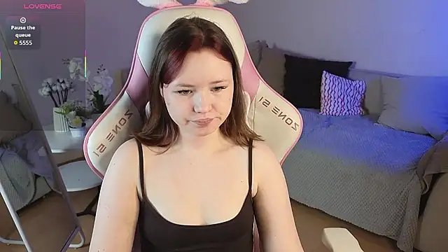 Sweetie Hope online show from 02/27/26, 04:40