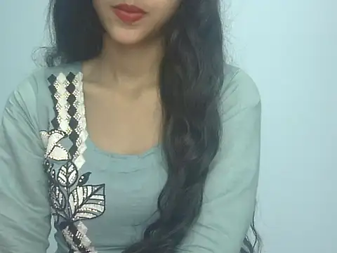Saniya9B online show from 12/18/25, 05:08