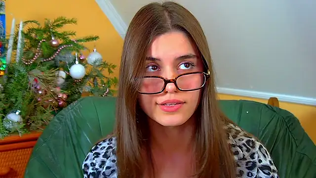 ArianaAllens online show from 12/19/25, 11:17