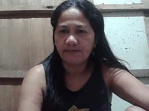 hotmama 063 online show from 03/23/26, 09:30