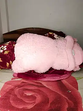 Riya Malik online show from 03/26/26, 04:51