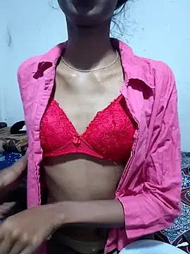 Snapshot of BunnyBloom25 chatting on 11/12/25, 05:46 BunnyBloom25 online show from 11/12/25, 05:46