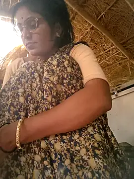 LUCKY cut online show from 10/27/25, 03:43