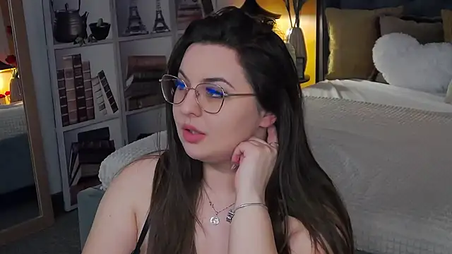 Snapshot of Mia_Swano chatting on 01/14/26, 12:05 Mia Swano online show from 01/14/26, 12:05