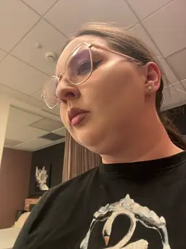 Mia Swano online show from 07/24/26, 06:17