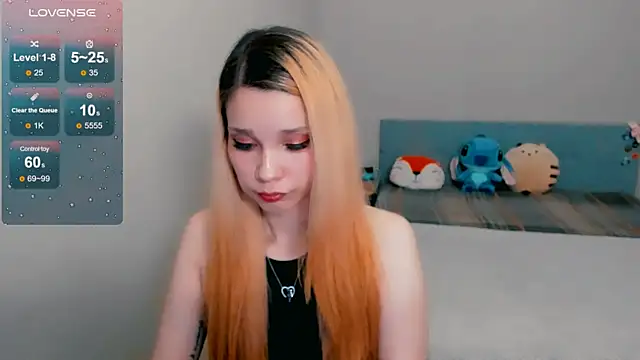 Kitten Alissa online show from 10/15/25, 06:52