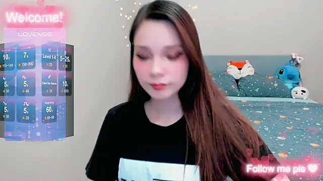 Kitten Alissa online show from 12/15/25, 06:12