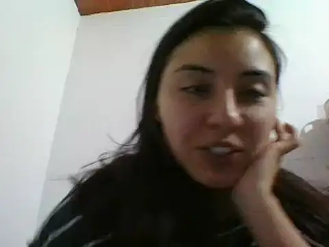 Snapshot of _Romilly_ chatting on 07/10/26, 02:27 Romilly online show from 07/10/26, 02:27