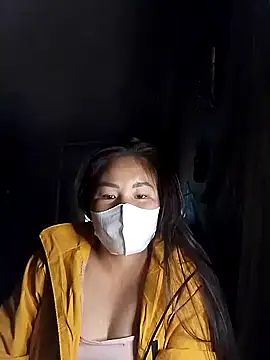 Snapshot of Teena_tiny chatting on 12/21/25, 06:09 Teena tiny online show from 12/21/25, 06:09