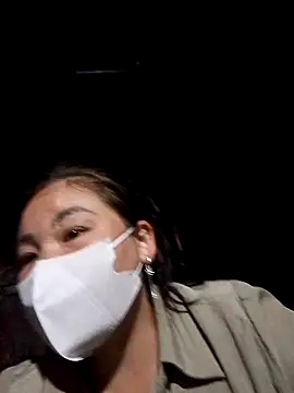 Snapshot of Teena_tiny chatting on 12/22/25, 11:29 Teena tiny online show from 12/22/25, 11:29