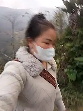 Snapshot of Teena_tiny chatting on 01/16/26, 10:19 Teena tiny online show from 01/16/26, 10:19