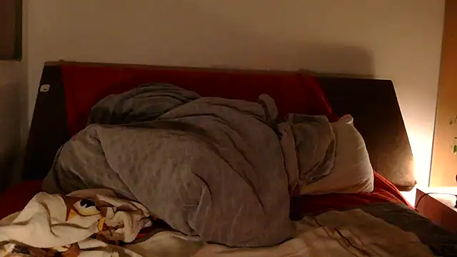 EdelHolz91 online show from 04/06/26, 02:53