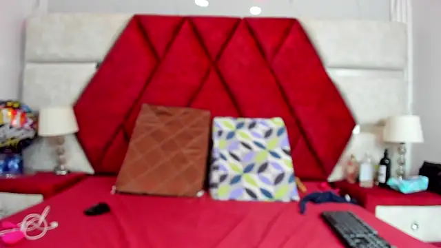 Kity spiderr online show from 07/21/26, 12:29