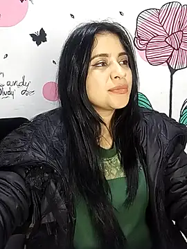 ValerieLove  online show from 10/22/25, 07:46