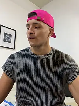 Snapshot of Smith_Fitness chatting on 05/05/26, 01:52 Smith Fitness online show from 05/05/26, 01:52