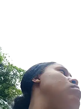 Snapshot of MoniqueMulberry chatting on 09/30/25, 06:35 MoniqueMulberry online show from 09/30/25, 06:35