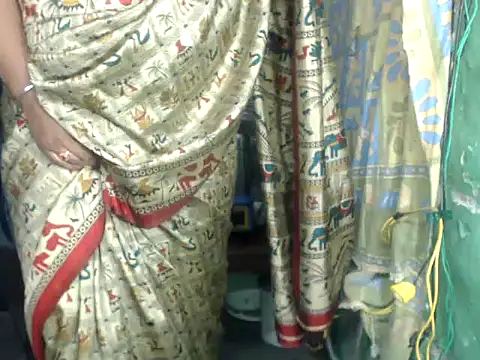 Snapshot of DearKimmi chatting on 12/17/24, 07:59 DearKimmi online show from 12/17/24, 07:59